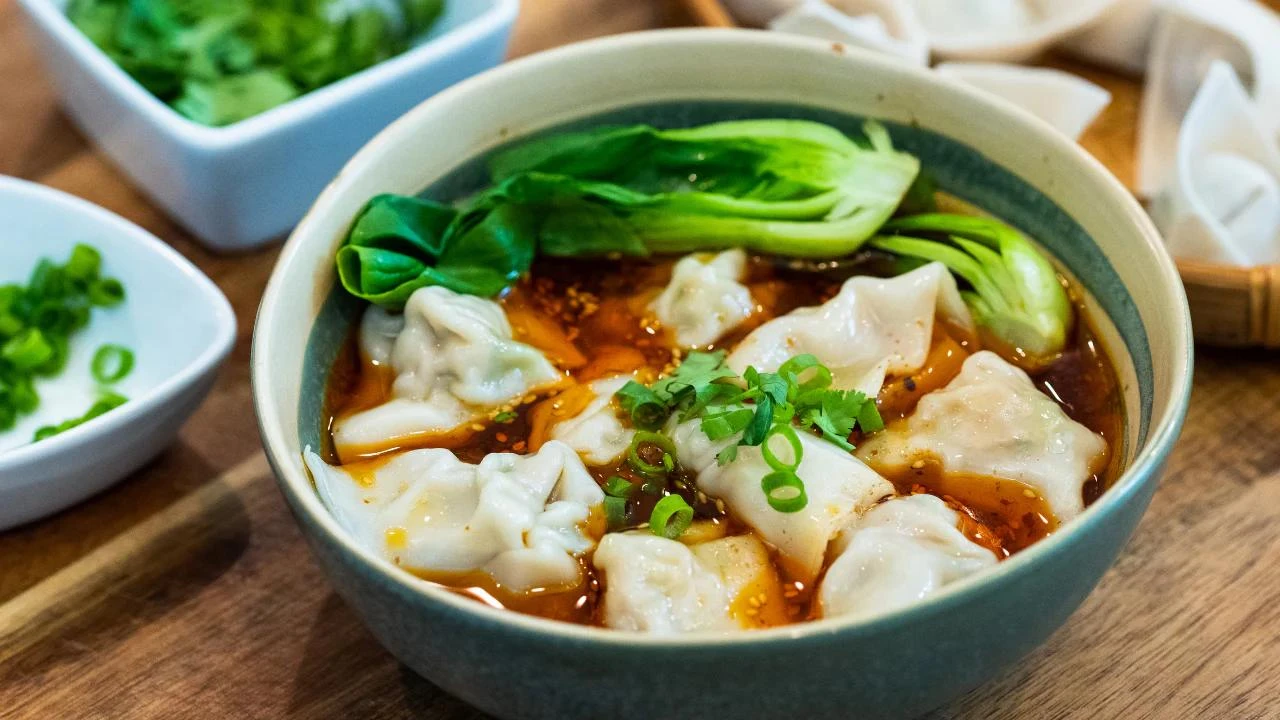 Cantonese Wonton Soup